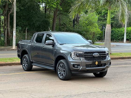 FORD RANGER 2.0 TURBO DIESEL CD BLACK 4X2 AUTOMÁTICO